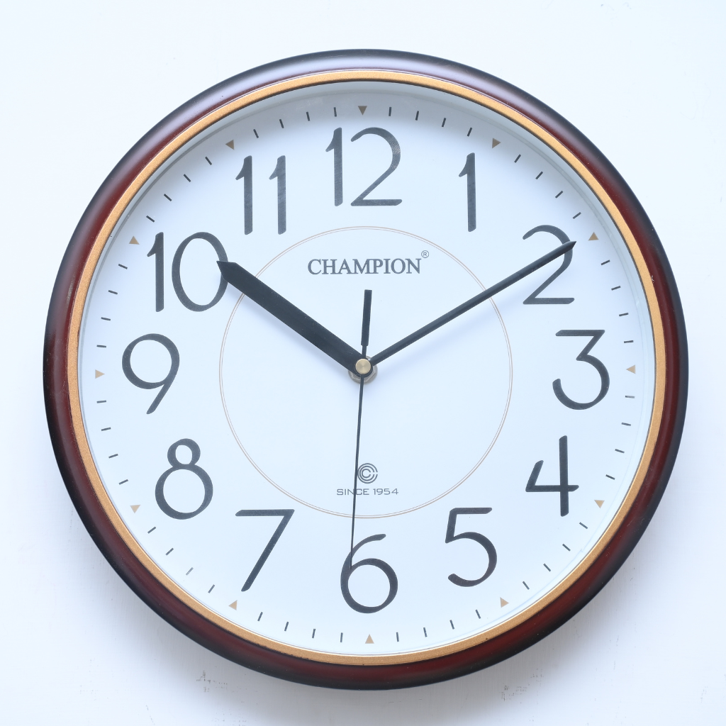 Champion Office Look Wall Clock